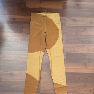 Lululemon Athletica Tan and Brown Leggings